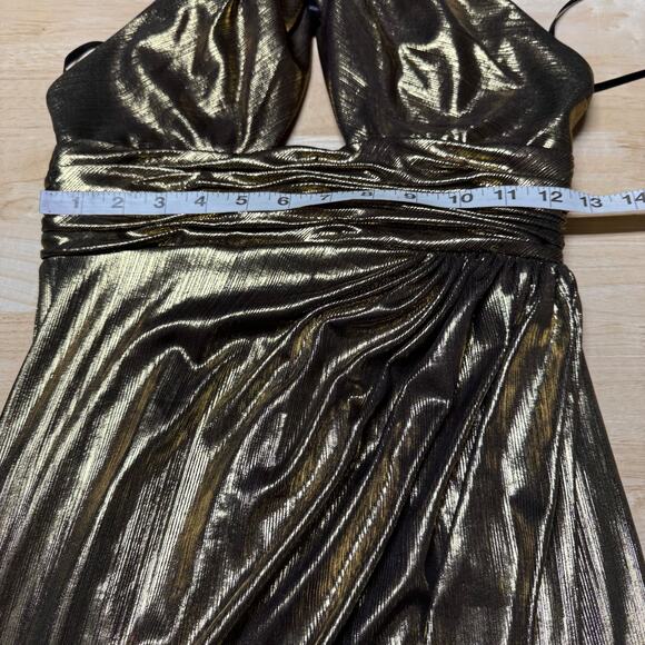 Mac Duggal NWT Gold Metallic Criss Cross Halter Neck Midi Dress Size 2 High Slit - Picture 8 of 10